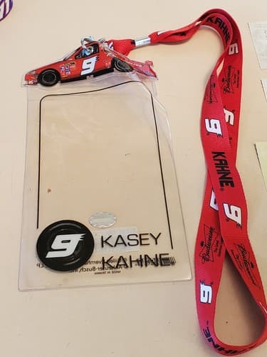 2009 NASCAR Tums 500 at Martinsville Ticket Stubs ×2 + Kroger 200 tixs ×2 + Lany - Thumbnail 4