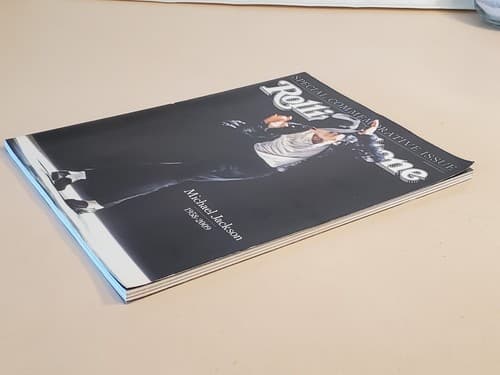 Rolling Stone MICHAEL JACKSON Special Commemorative Issue Magazine October 2009. - Thumbnail 5
