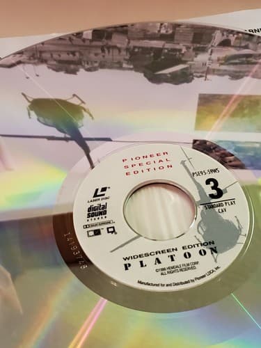 Laserdisc Movie - Platoon - Willem DaFoe - TWO DISCS. Used, excellent condition - Thumbnail 8