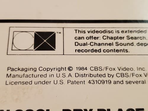 Laserdisc Movie - Romancing The Stone - Michael Douglas. Used, excellent cond - Thumbnail 12