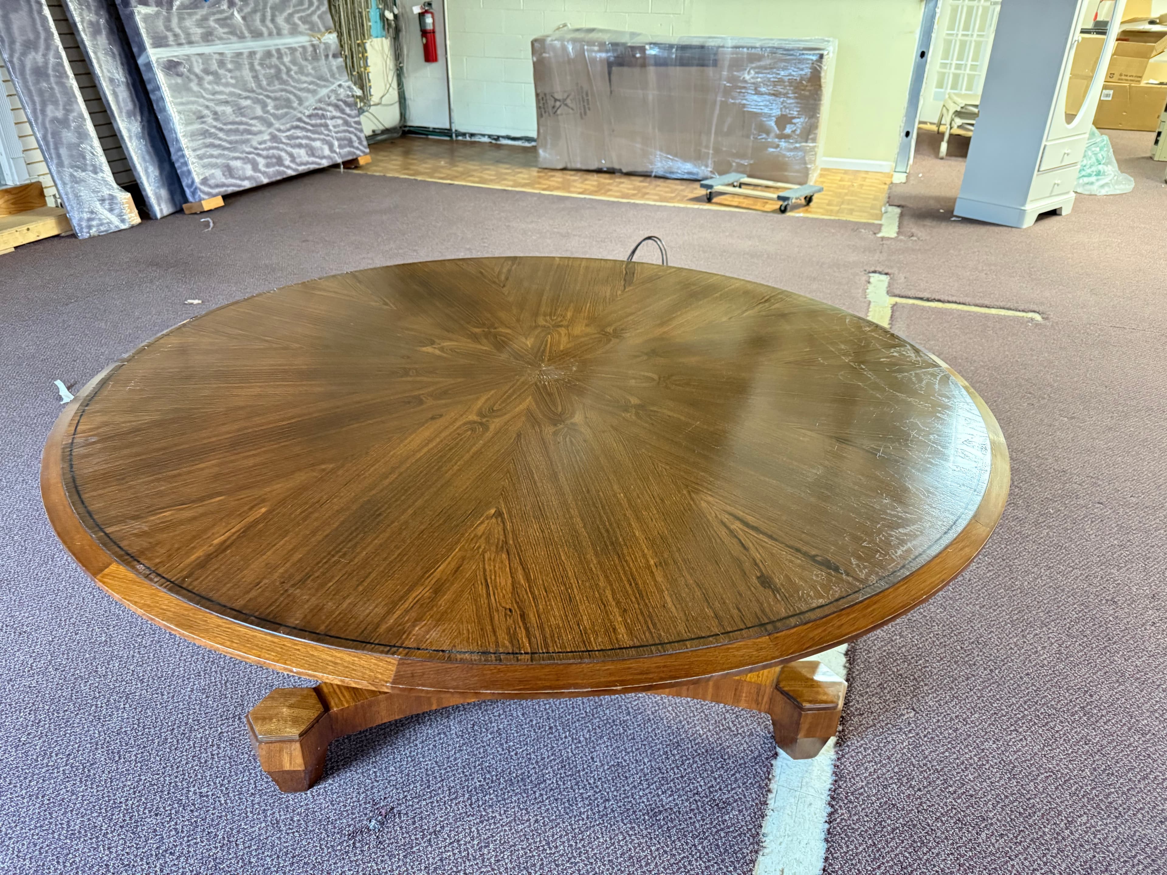 Keith Fritz Round Pedestal Table HR22 - Thumbnail 5