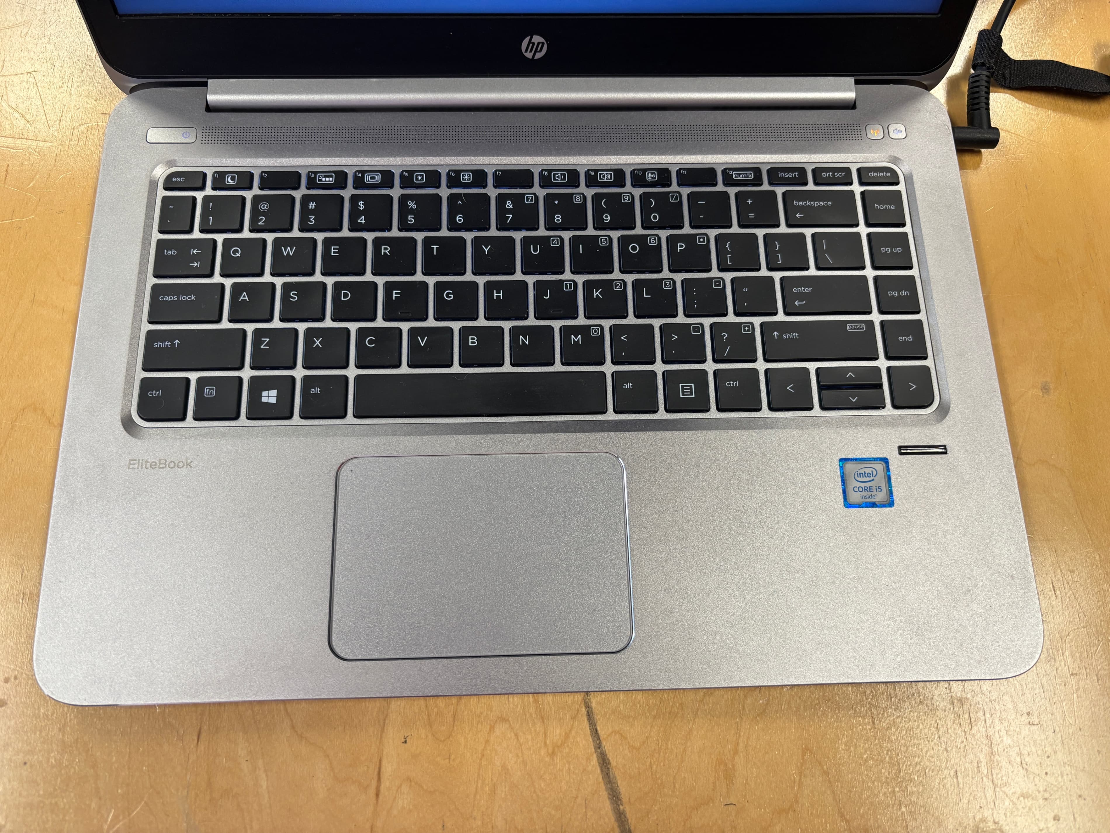 Hp EliteBook Folio 1040 G3 - Thumbnail 2