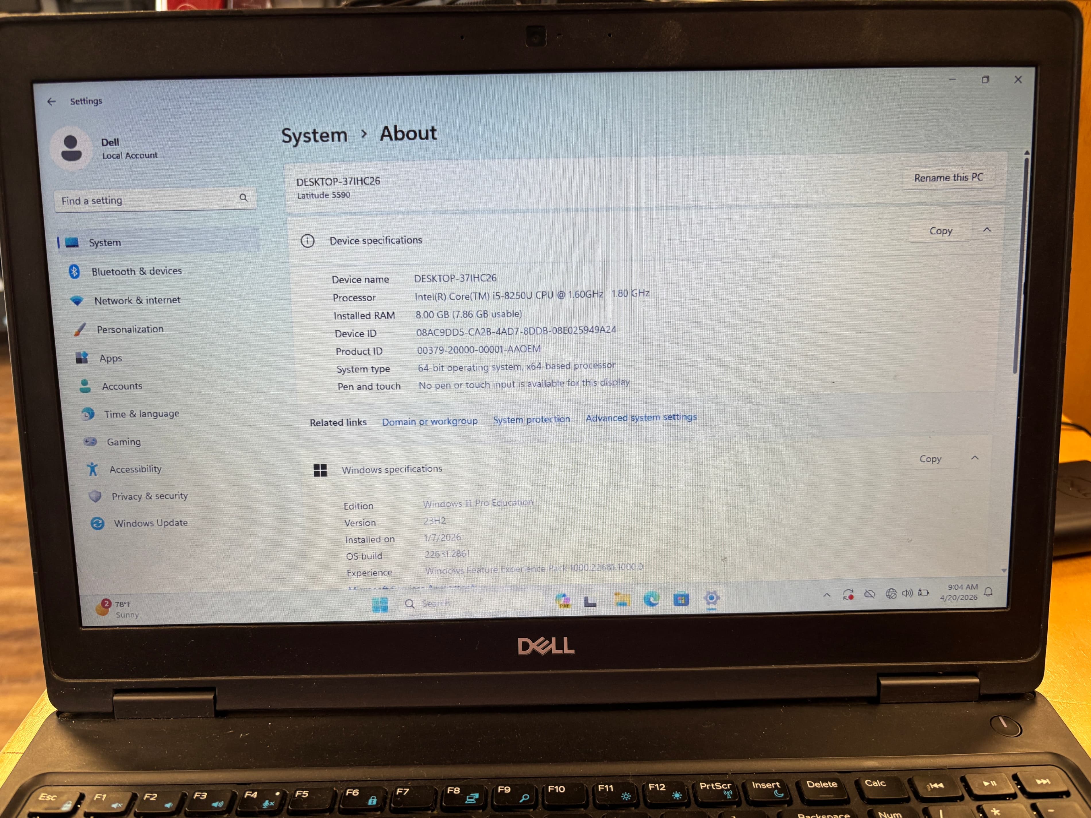 Dell Latitude 5590 - Thumbnail 3