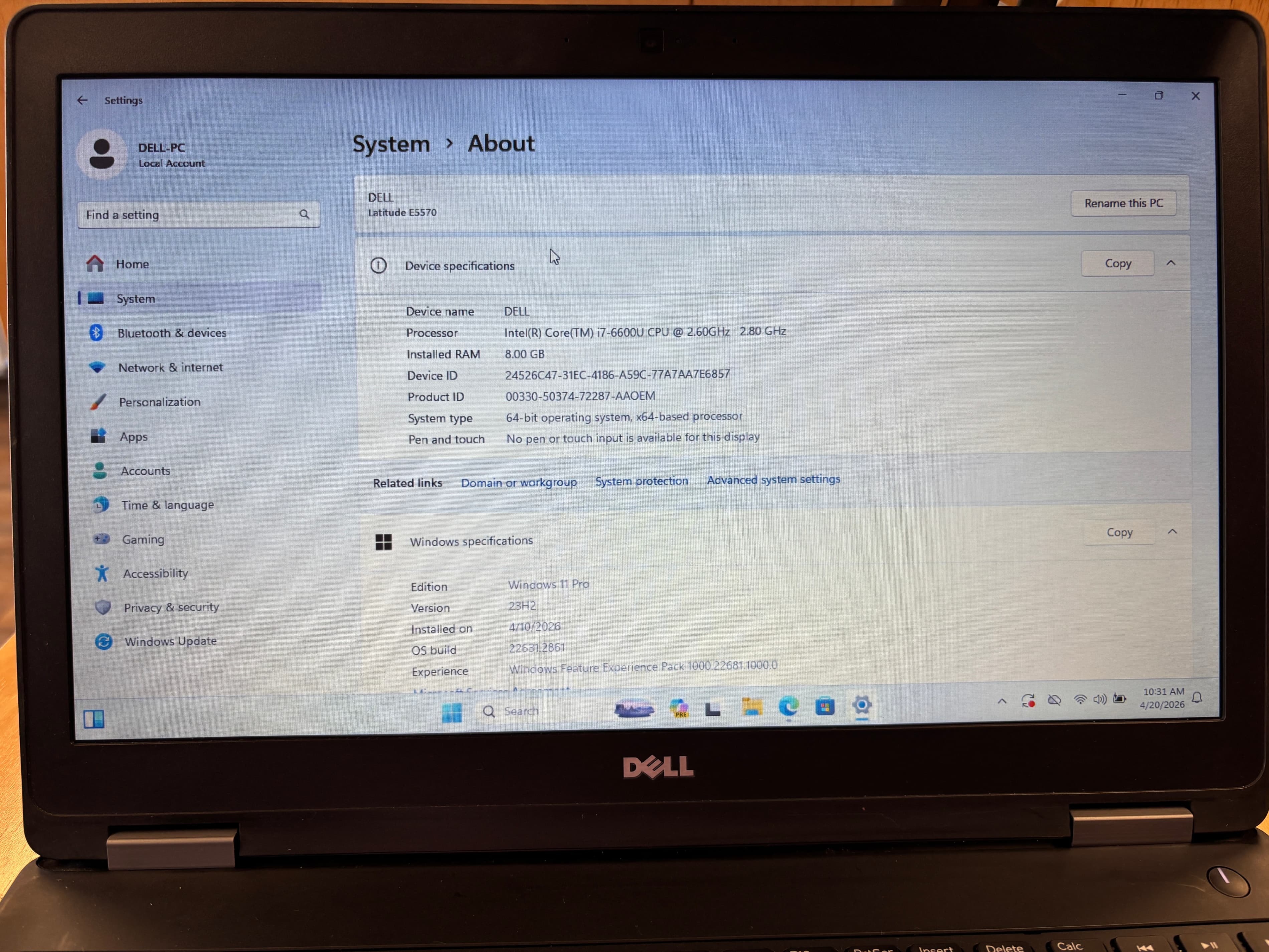 Dell Latitude  E5570 - Thumbnail 2