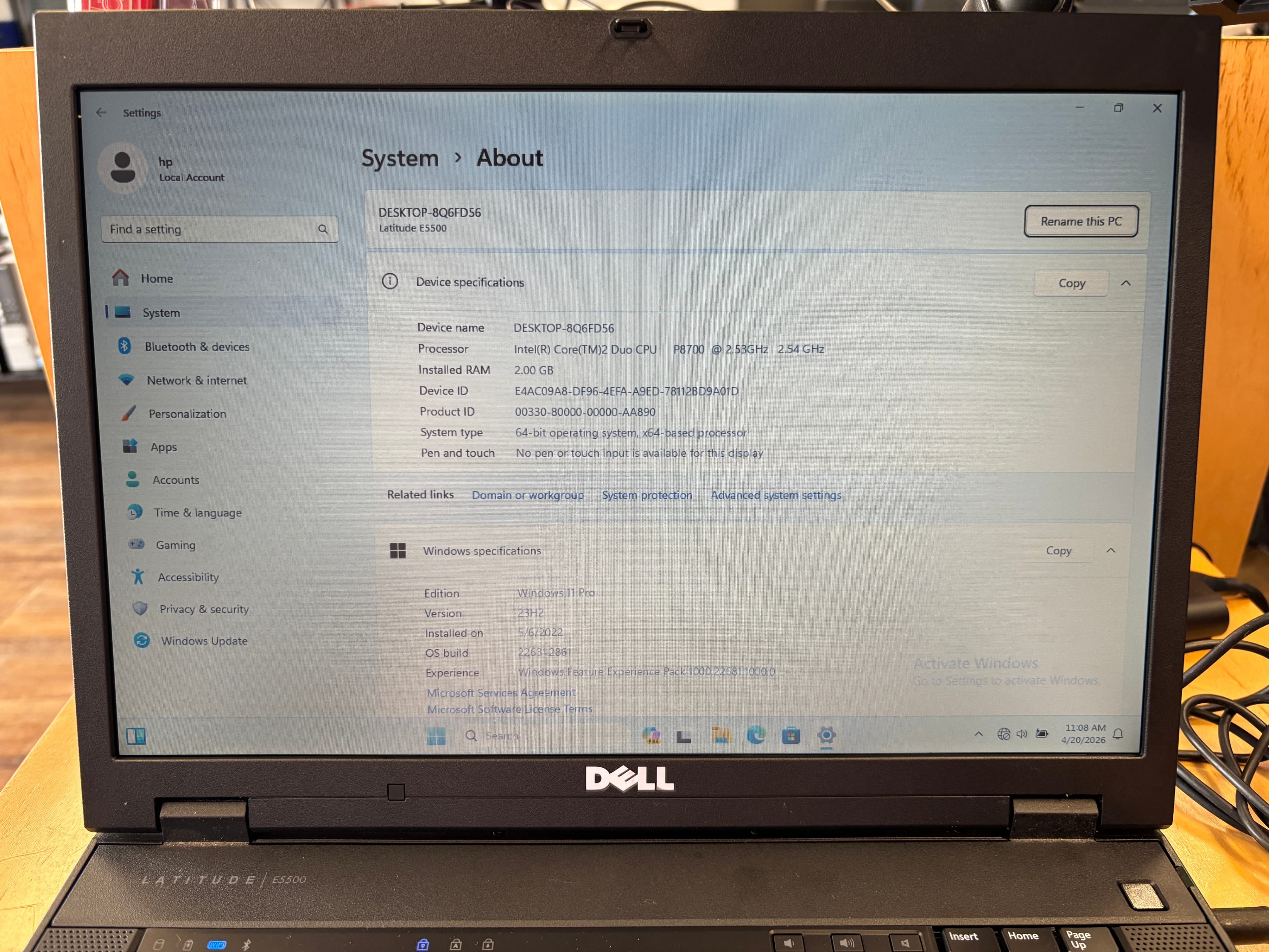 Dell Latitude E5500 - Thumbnail 3
