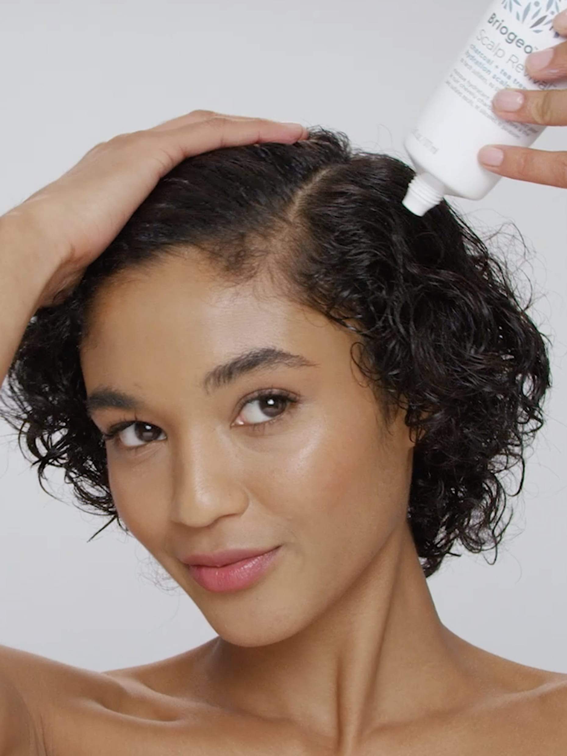 Briogeo Scalp Revival Soothe + Detoxify Hair Care Mini Gift Set - Thumbnail 3