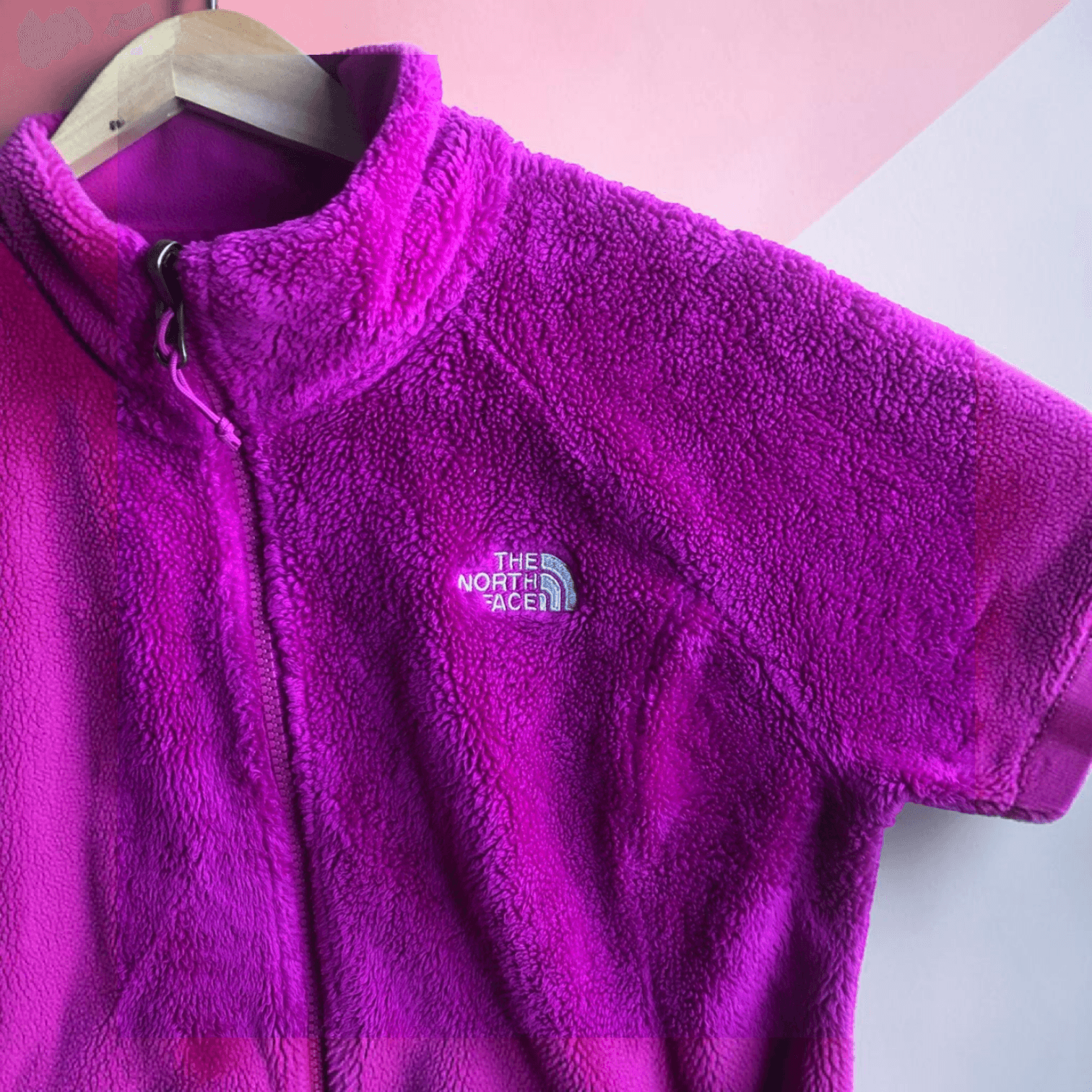 The North Face Magic Magenta Woman's Jacket - Thumbnail 3