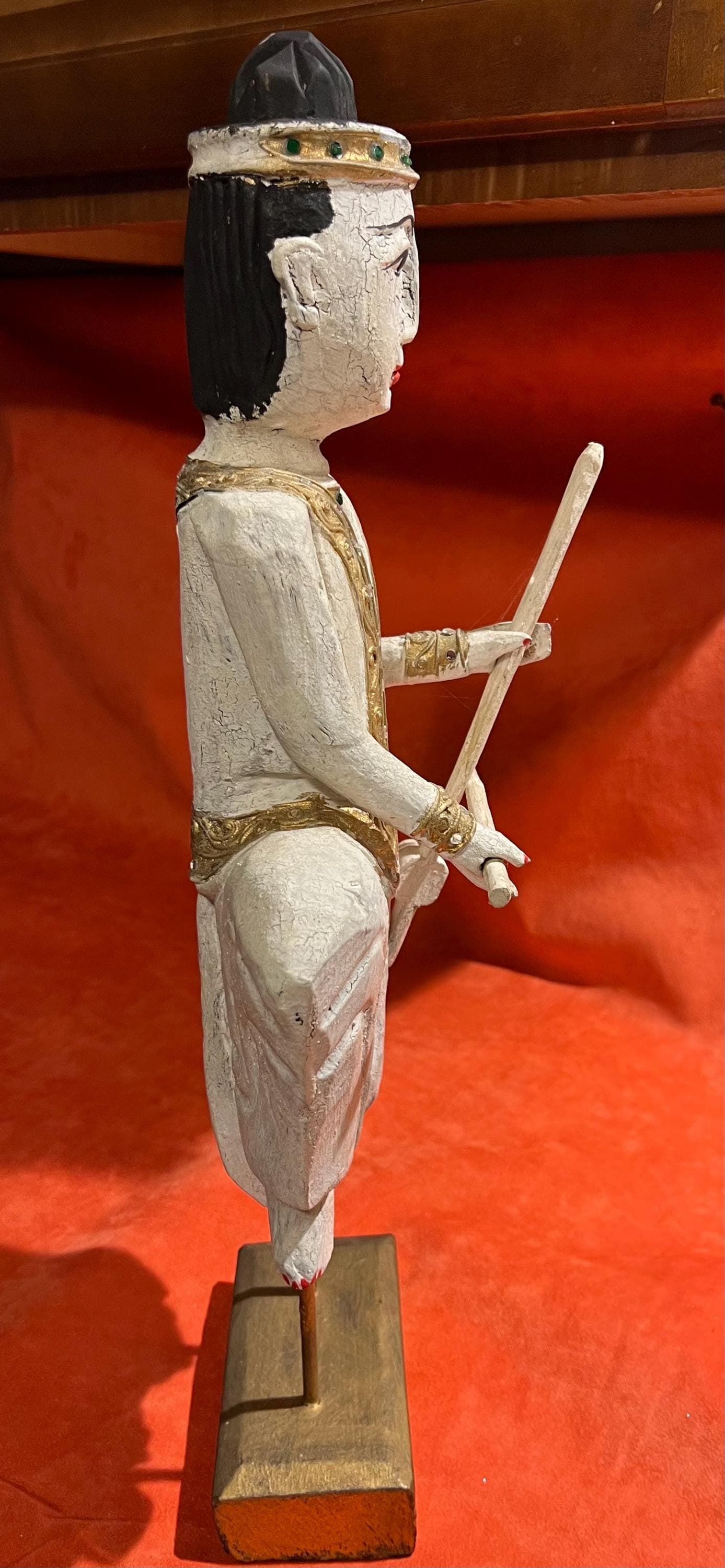 Hand carved Burmese Mandalay style musician - Thumbnail 2