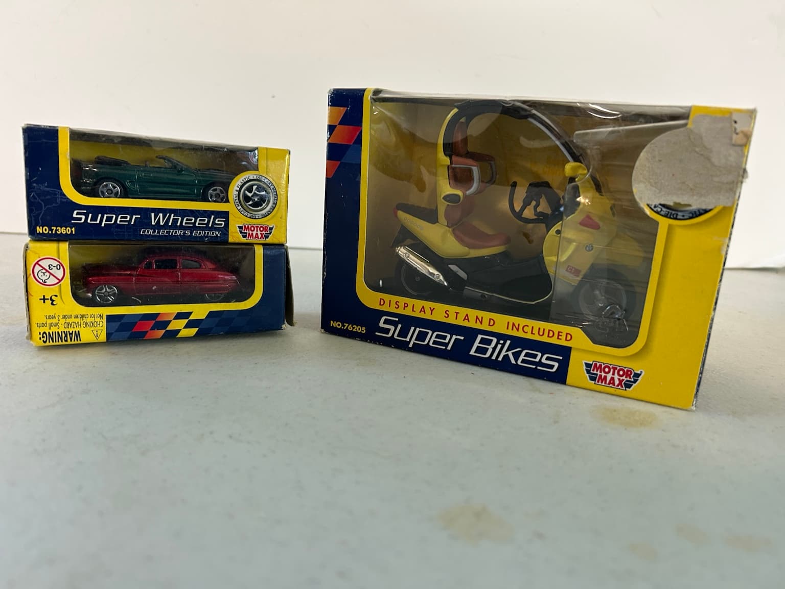 Motor Max Super Bikes Lot:  BMW C1 1:18 Scale , Mercury Coupe 1:64 Scale No 73601 & Form Mustang - Image 1