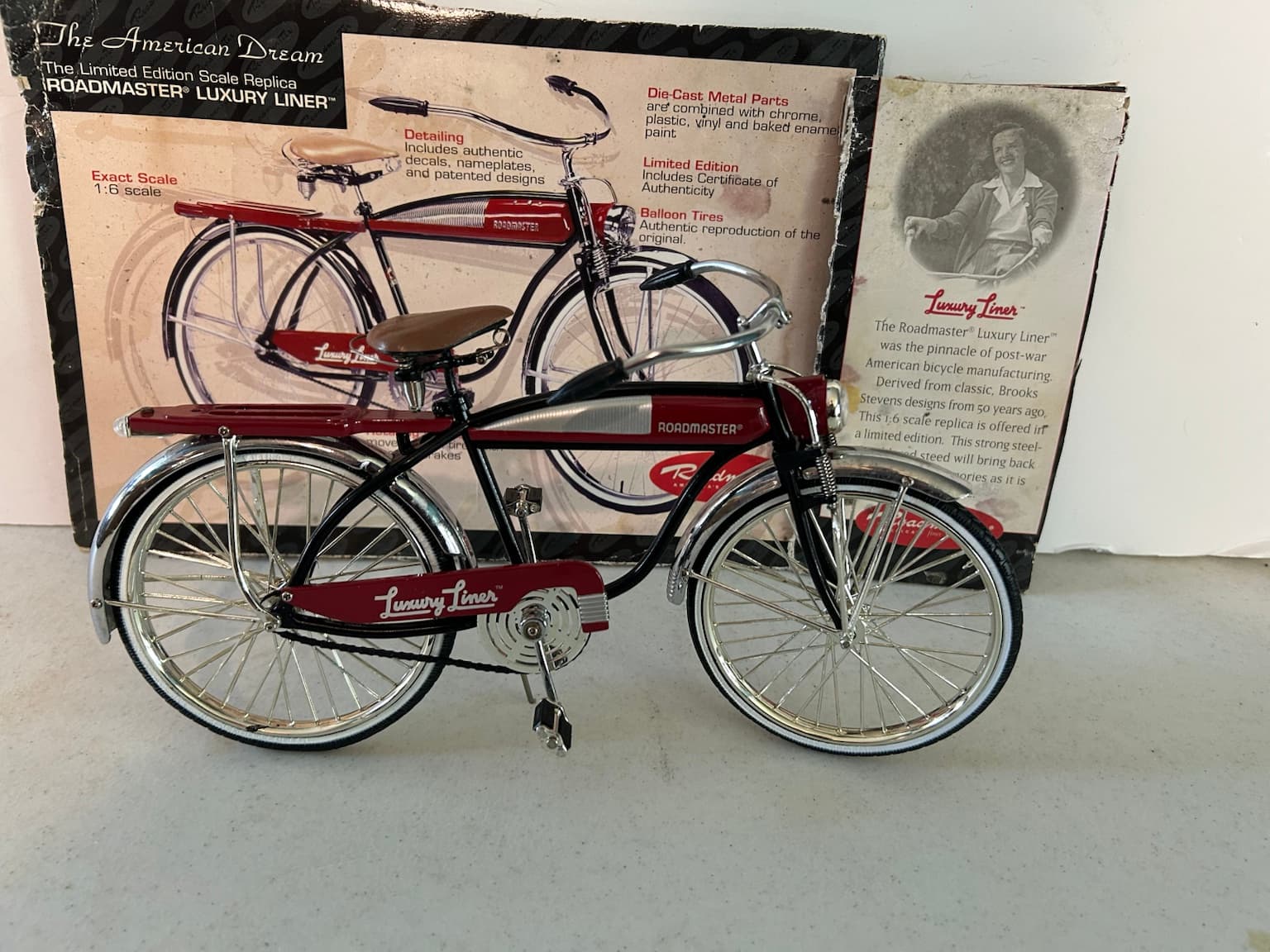 Roadmaster Luxury Liner Die Cast Bicycle Model - Thumbnail 6