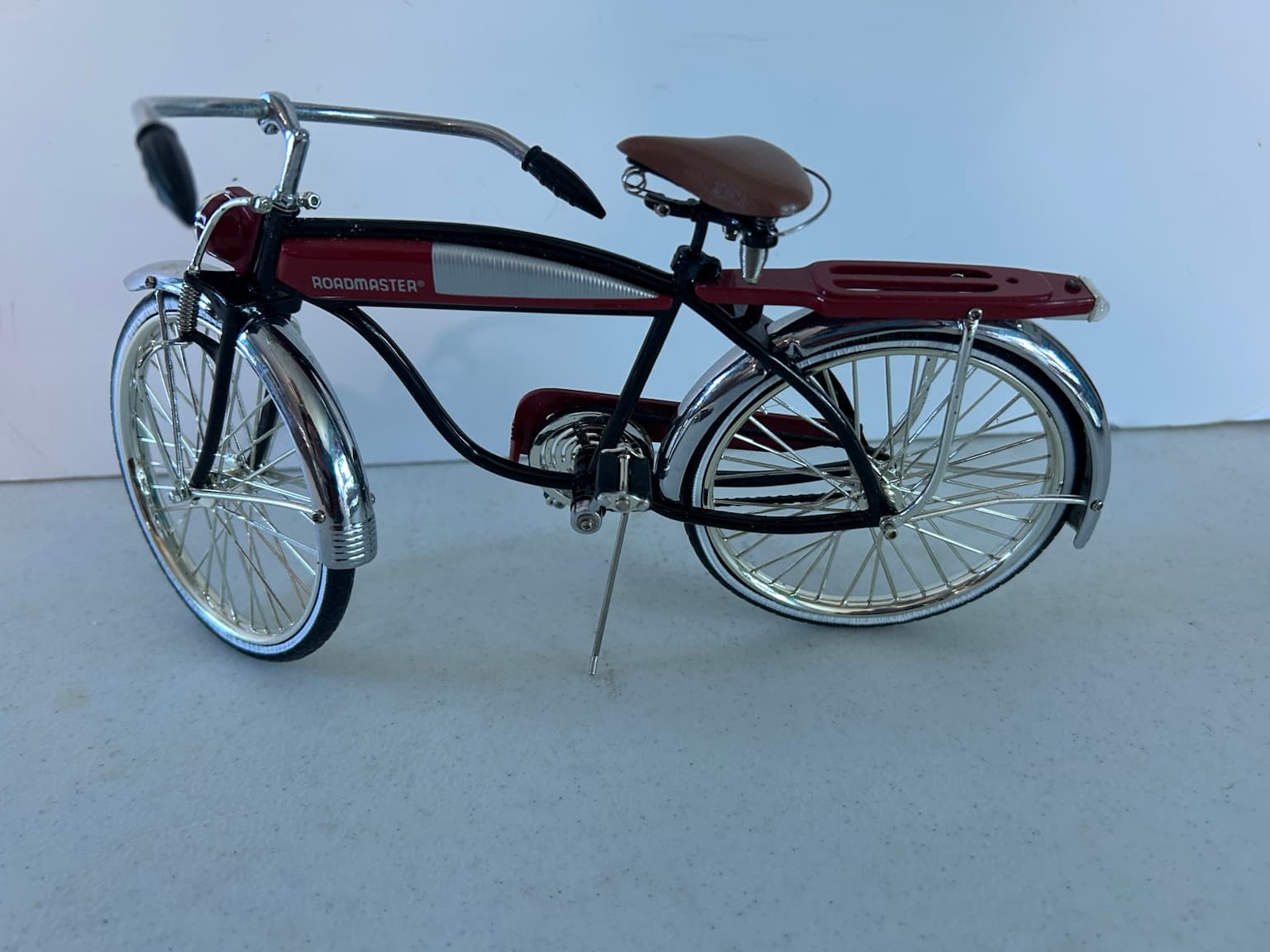 Roadmaster Luxury Liner Die Cast Bicycle Model - Thumbnail 4