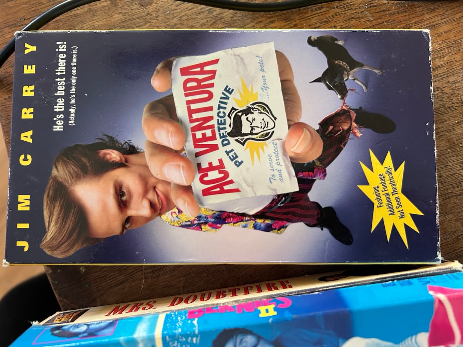 VHS Movie Lot Mrs Doubtfire Ace Ventura Weekend at Bernies II Comedy Bundle - Thumbnail 2