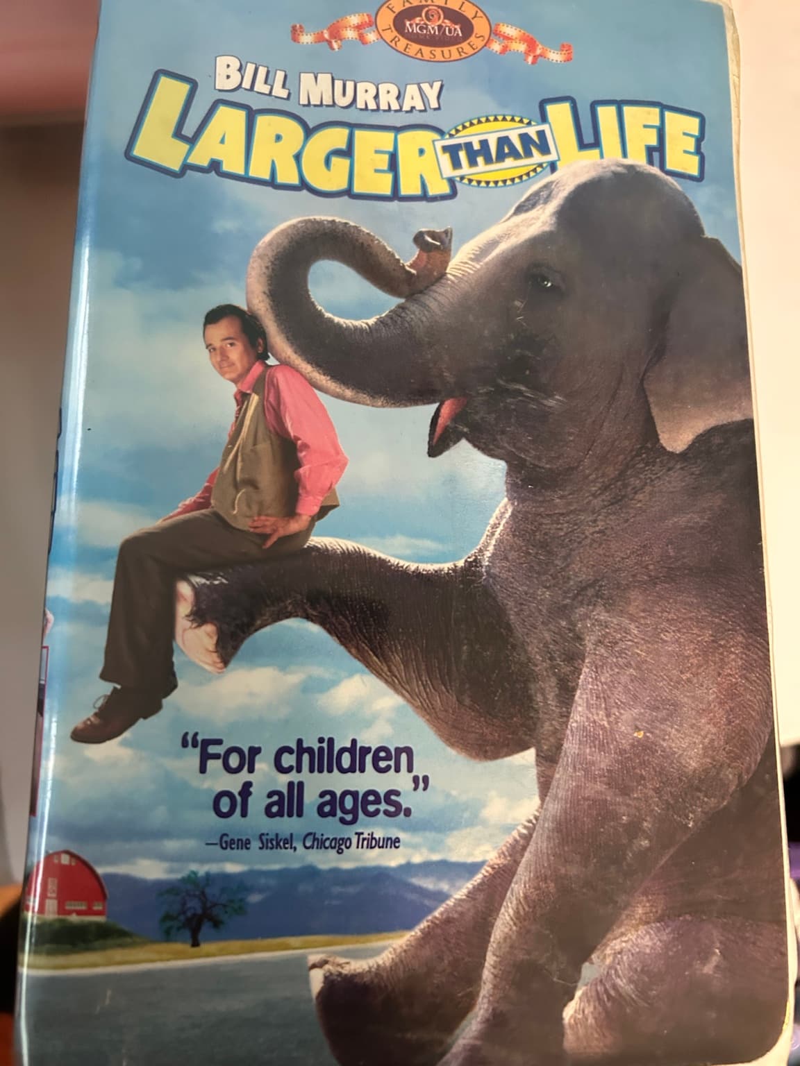 Family VHS Lot 10 Tapes Babe Free Willy Cats & Dogs Kids Movies - Image 1