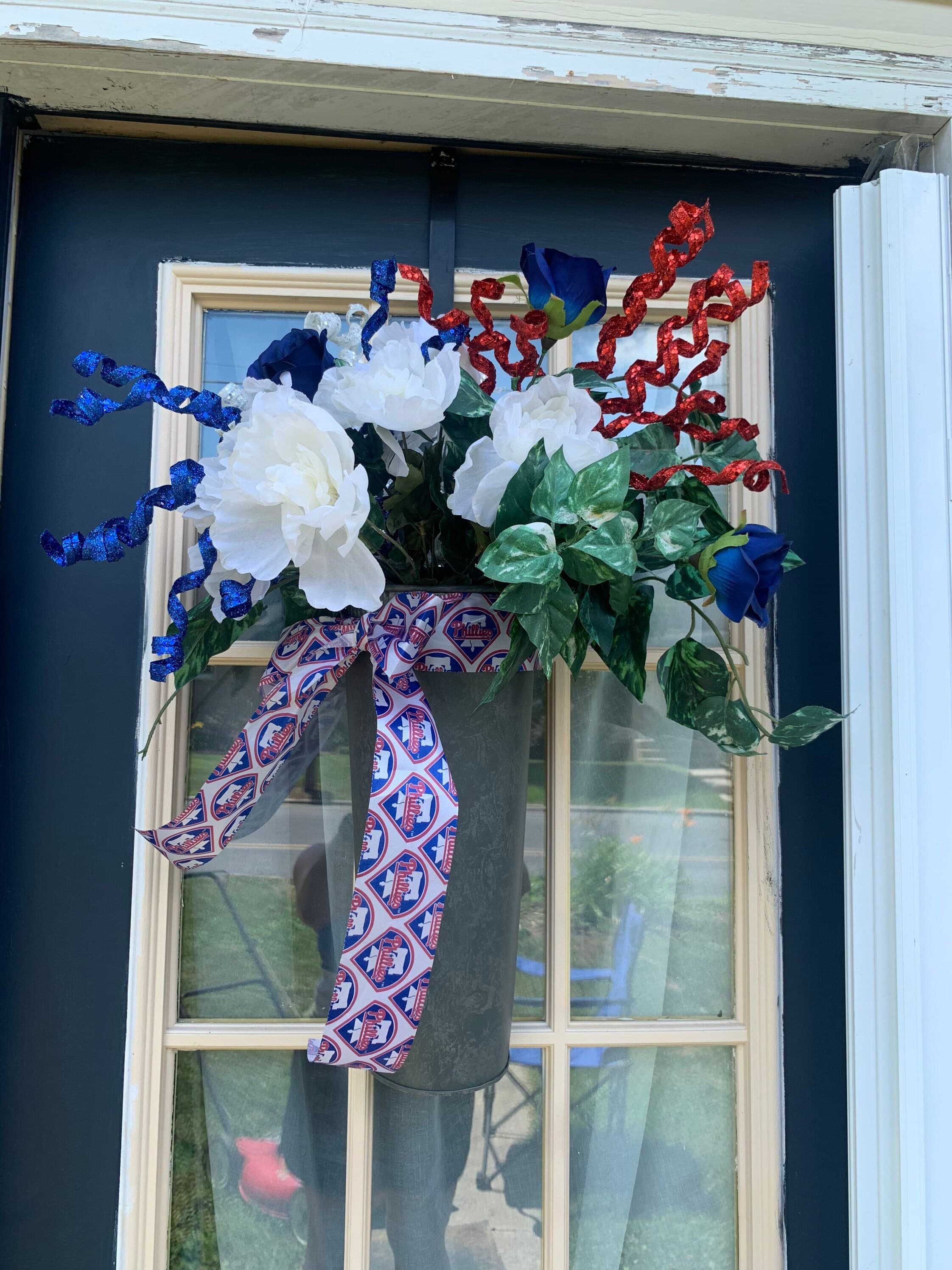 Custom door decor - Thumbnail 3