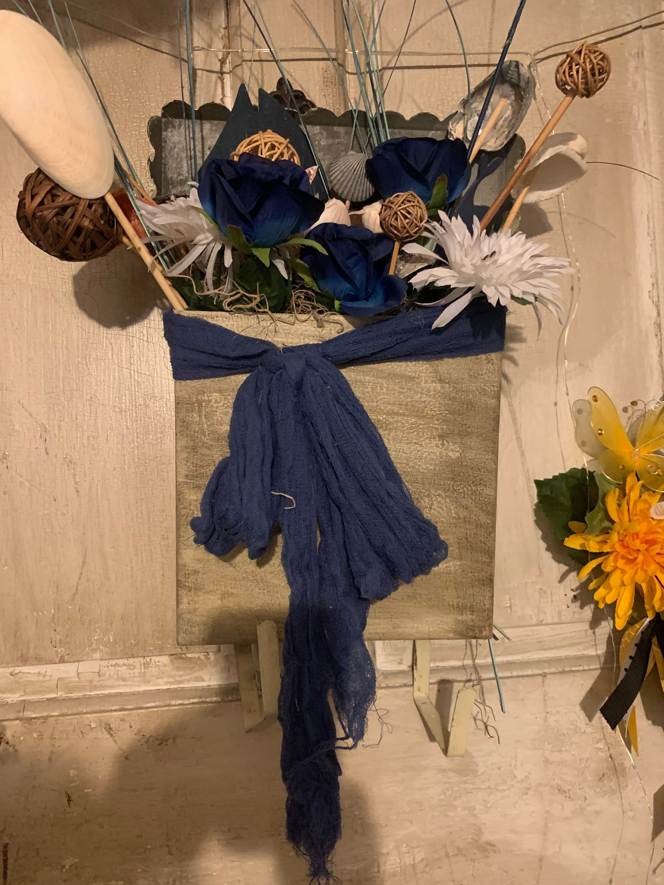 Beach floral arrangement