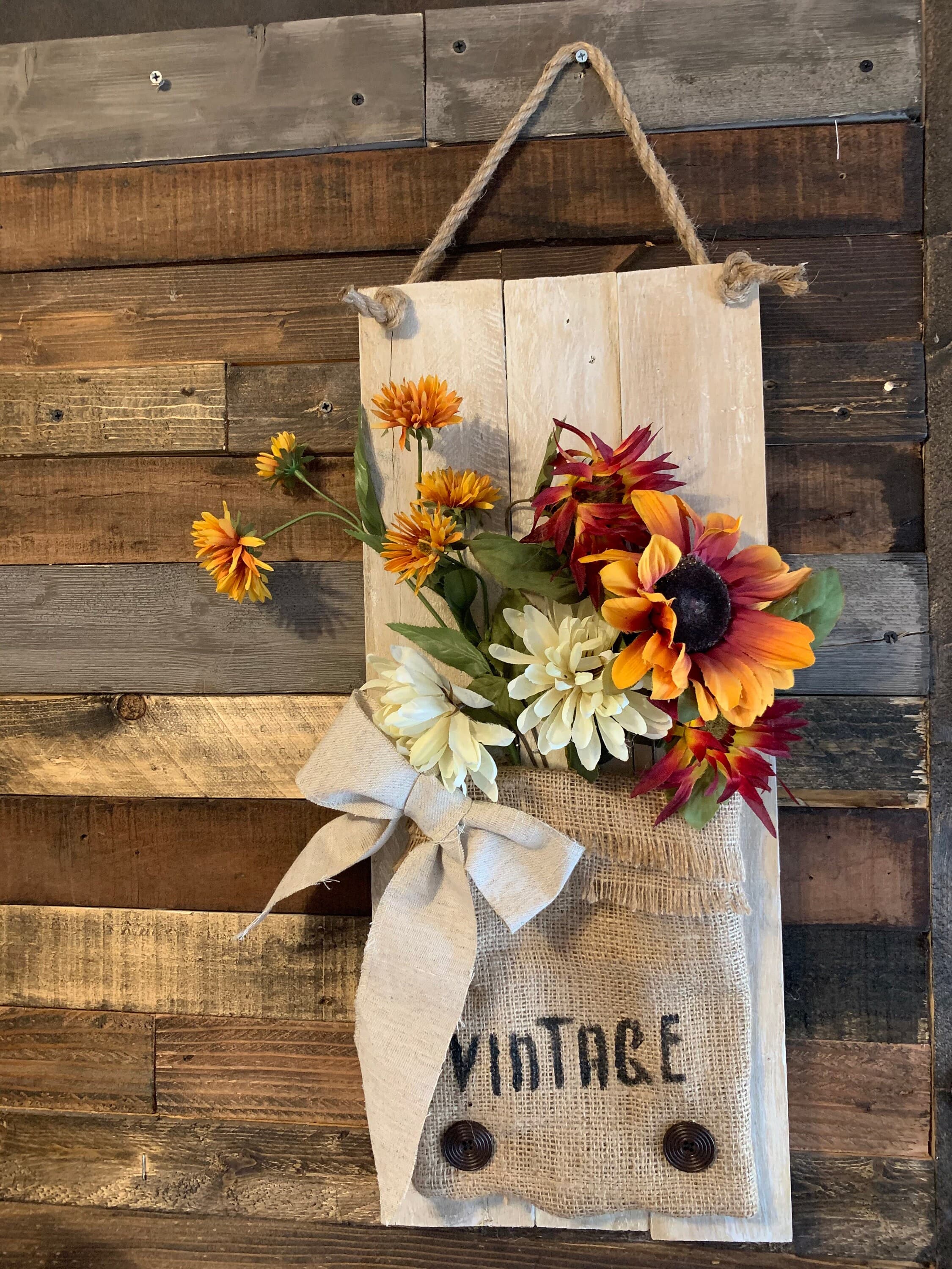 Rustic floral wall decor