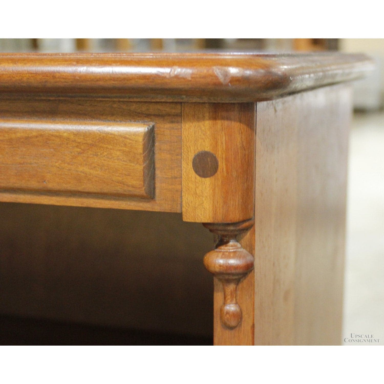 Vintage Bookshelf w/Wood Details - Thumbnail 3