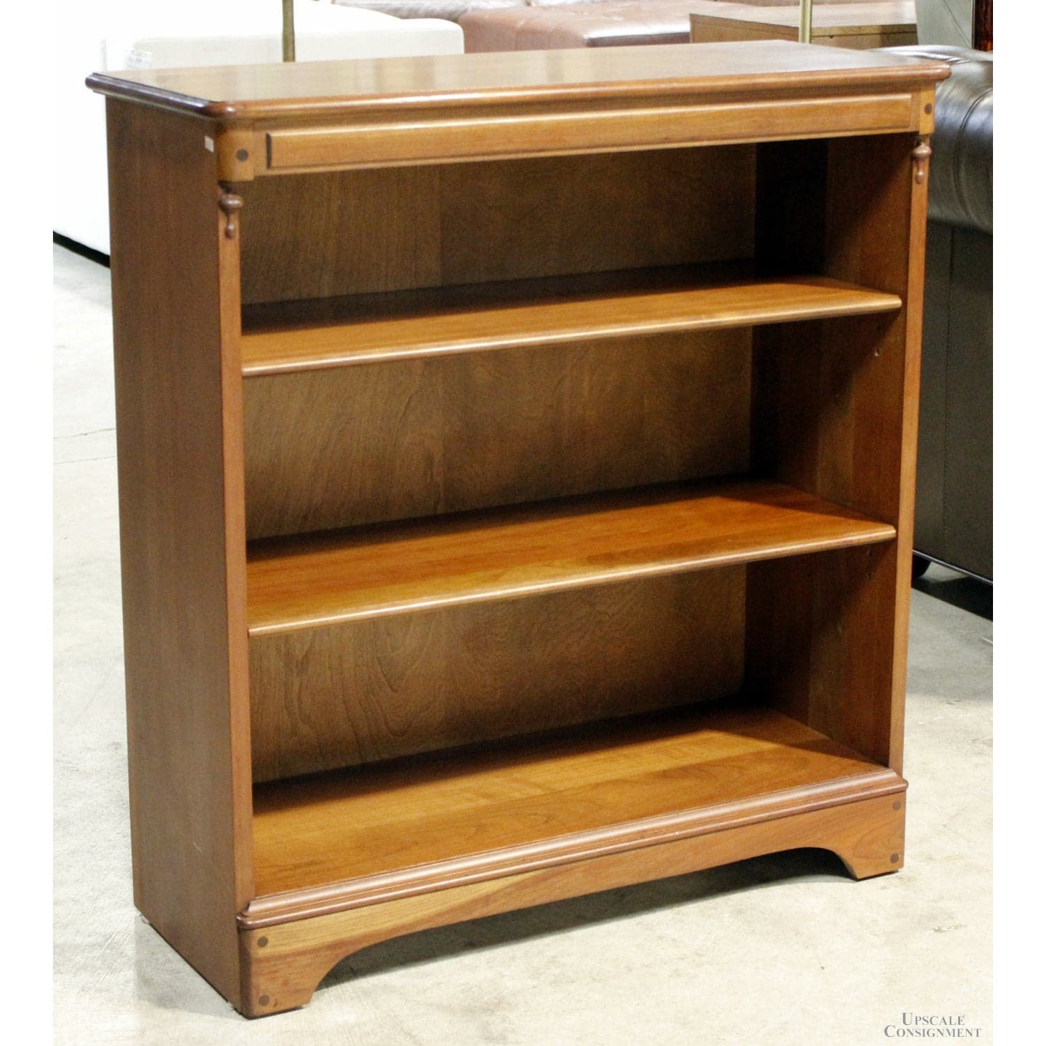 Vintage Bookshelf w/Wood Details - Thumbnail 2