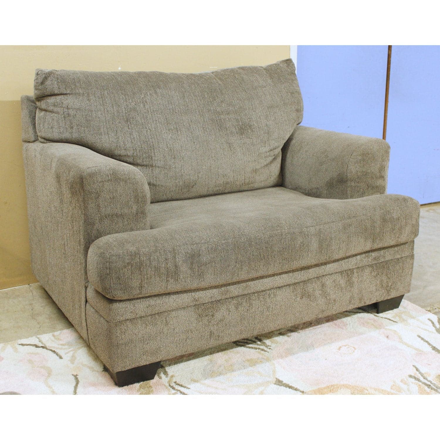 Ashley Gray Oversize Club Chair - Gray - Thumbnail 3