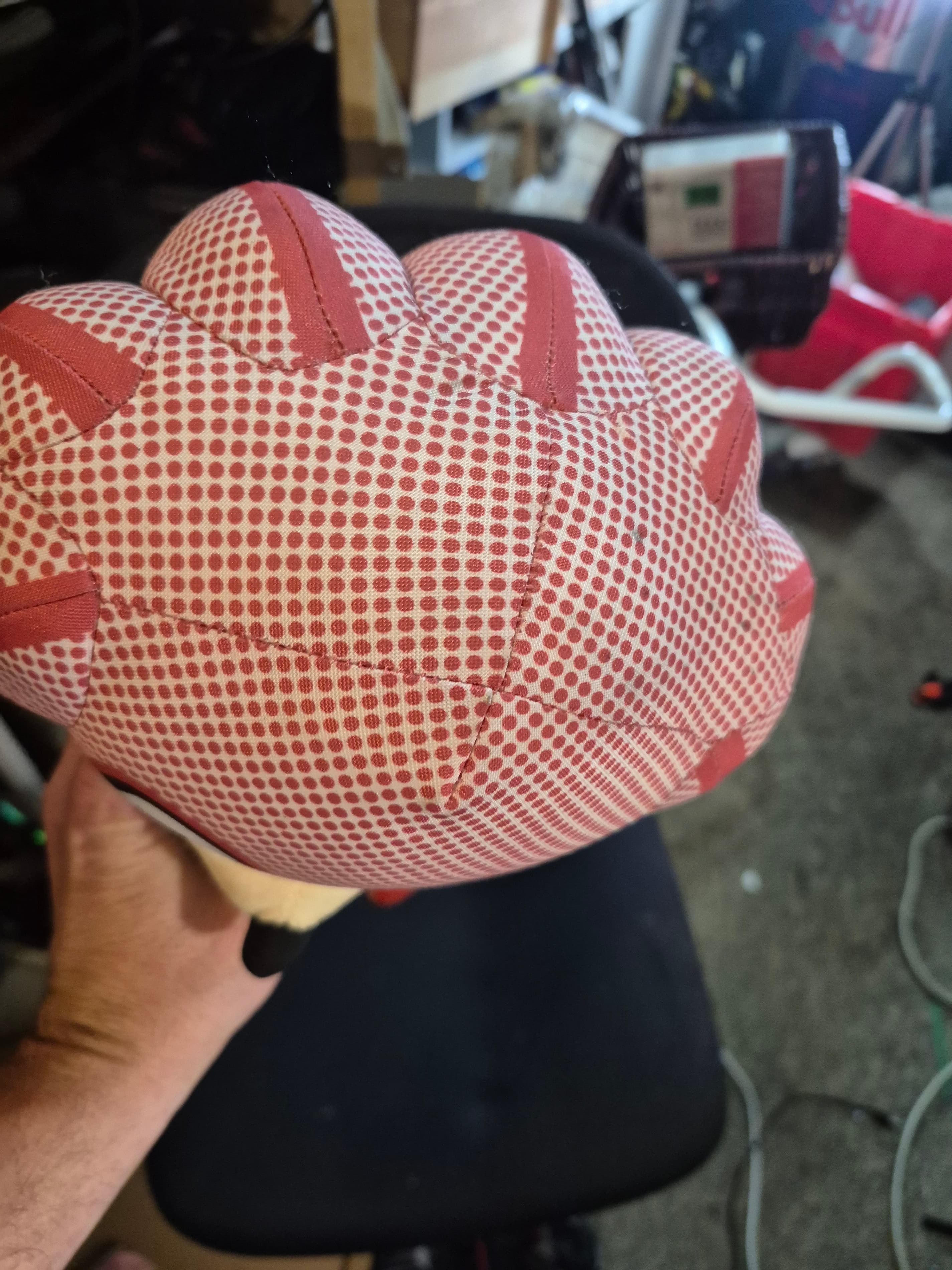 knuckles plush from Sonic the Hedgehog - Thumbnail 4