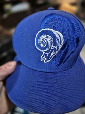 New Era 59Fifty Los Angeles Rams NFL Fitted Cap Gold Blue, Size 7 1/8 - Image 1