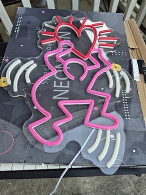 Dimmable Haring Love Art Neon Sign,Haring Stree Art Bedroom Wall Decor,Art Décor - Thumbnail 6