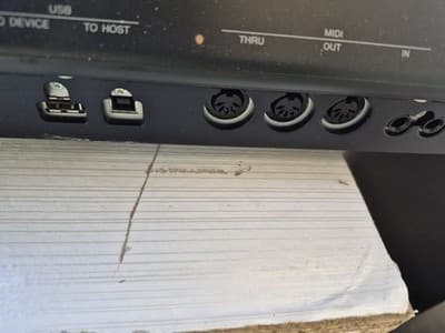 Yamaha MOX8 88-Key Weighted Digital Keyboard Synthesizer USB MIDI Production - Thumbnail 9