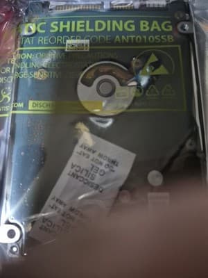 Toshiba THNSNJ1T02CSY 1TB 2.5 Inch SATA SSD Solid State Drive 80%-89% Health - Thumbnail 3