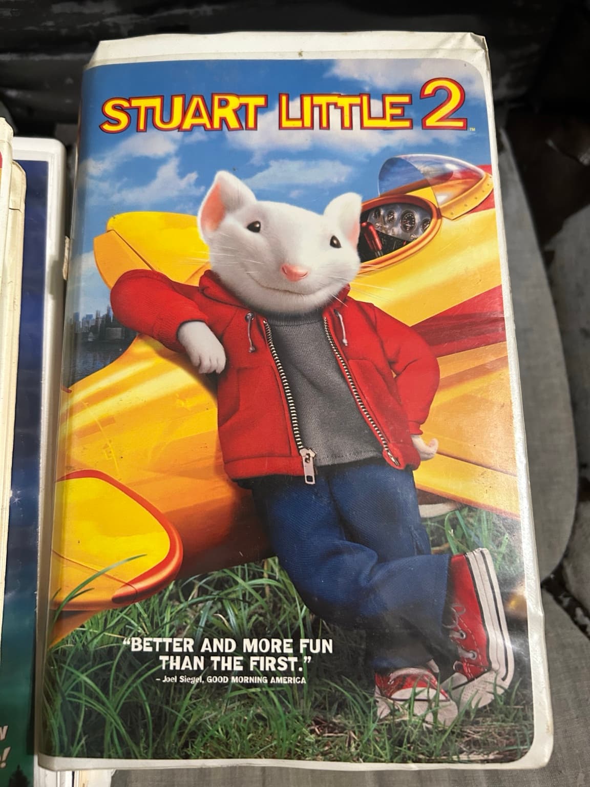 Kids VHS Movie Lot 8 Tapes – Casper, Stuart Little, Thomas, Spirit & More - Thumbnail 6