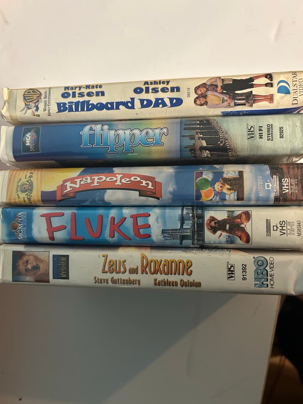 Family VHS Lot of 5 Flipper Fluke Napoleon Zeus and Roxanne Billboard Dad - Image 1