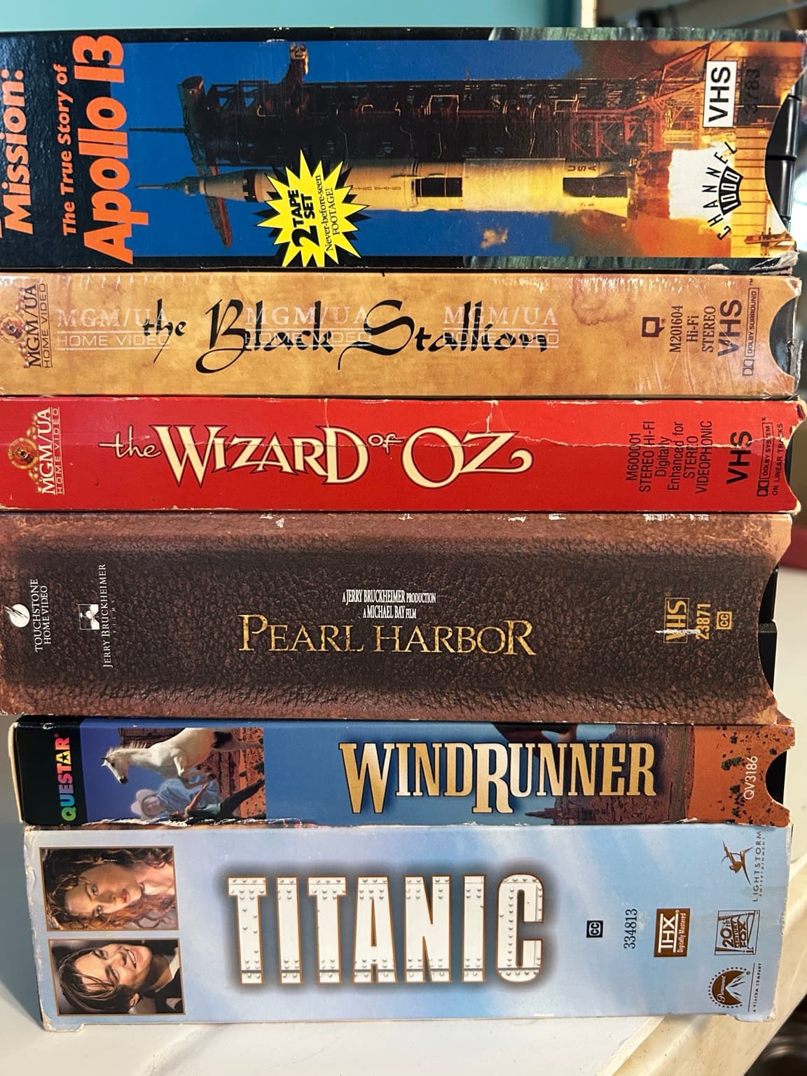 VHS Movie Lot 6 Titles – Titanic, Pearl Harbor, Wizard of Oz, Black Stallion & More - Image 1