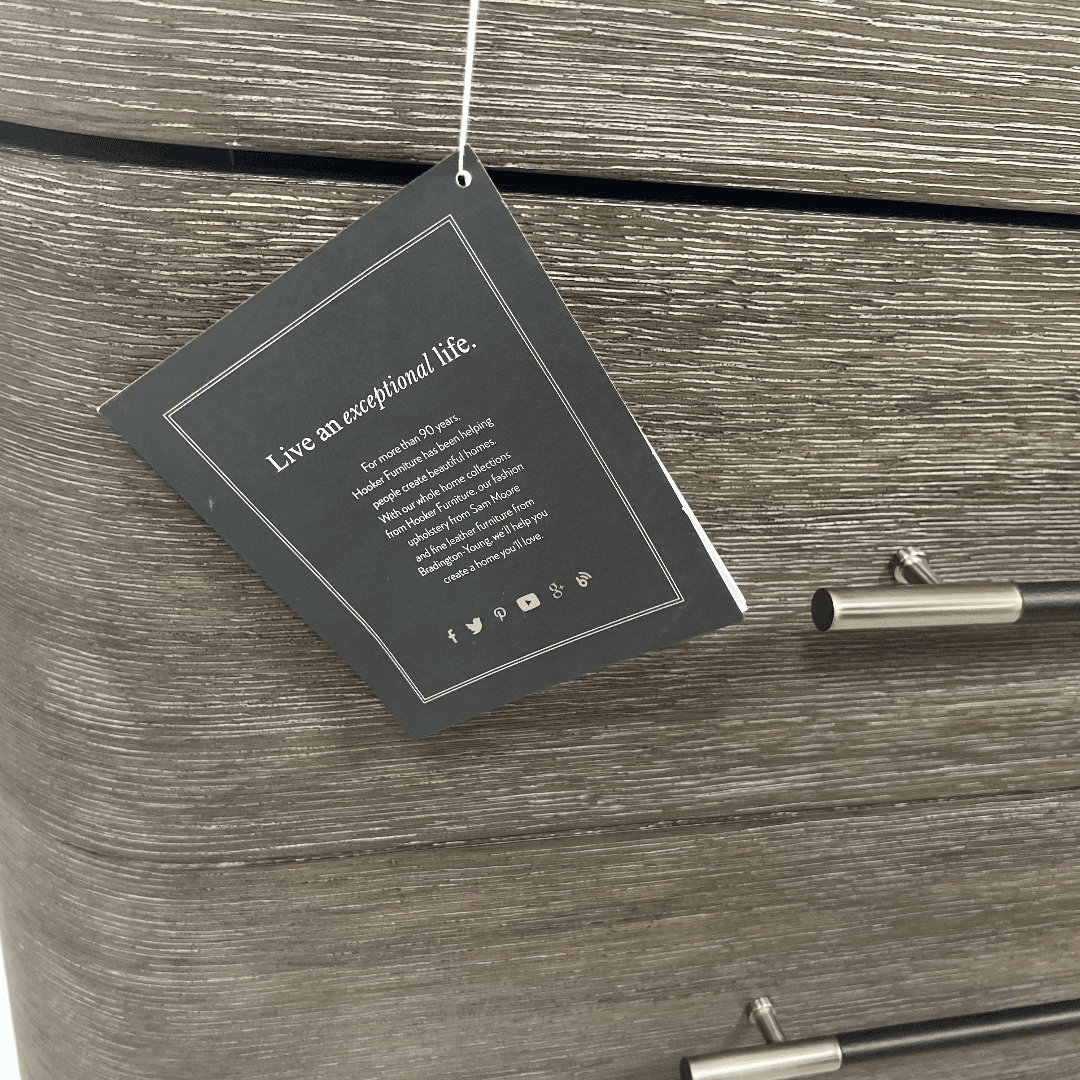 Hooker Furniture Modern Mood Bachelors Chest - Thumbnail 8