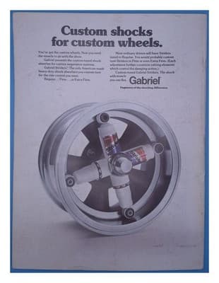 Car and Driver April 1974 Datsun 260Z 2+2 Racing Magazine - Thumbnail 2