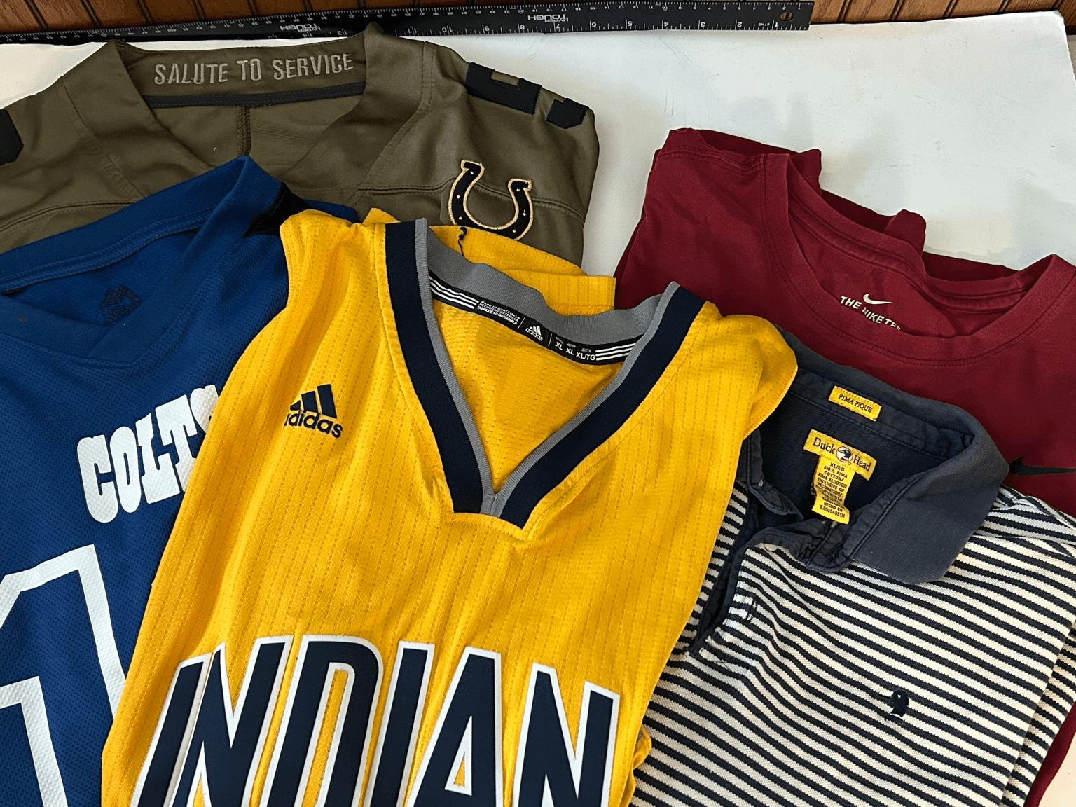 Men’s XL Sports Bundle 5 Pc Nike Colts Pacers Duck Head - Image 1