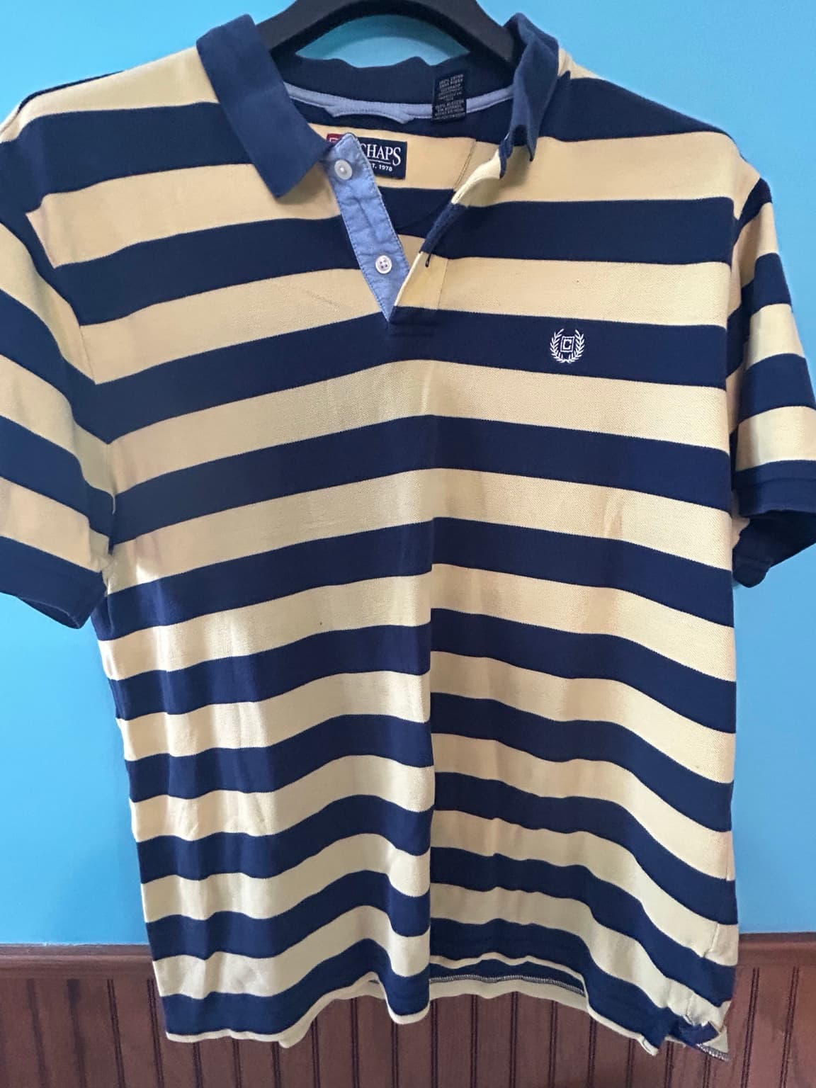 4 Pc Mixed Shirt Bundle Men’s XXL Chaps Athletic Tops - Thumbnail 6