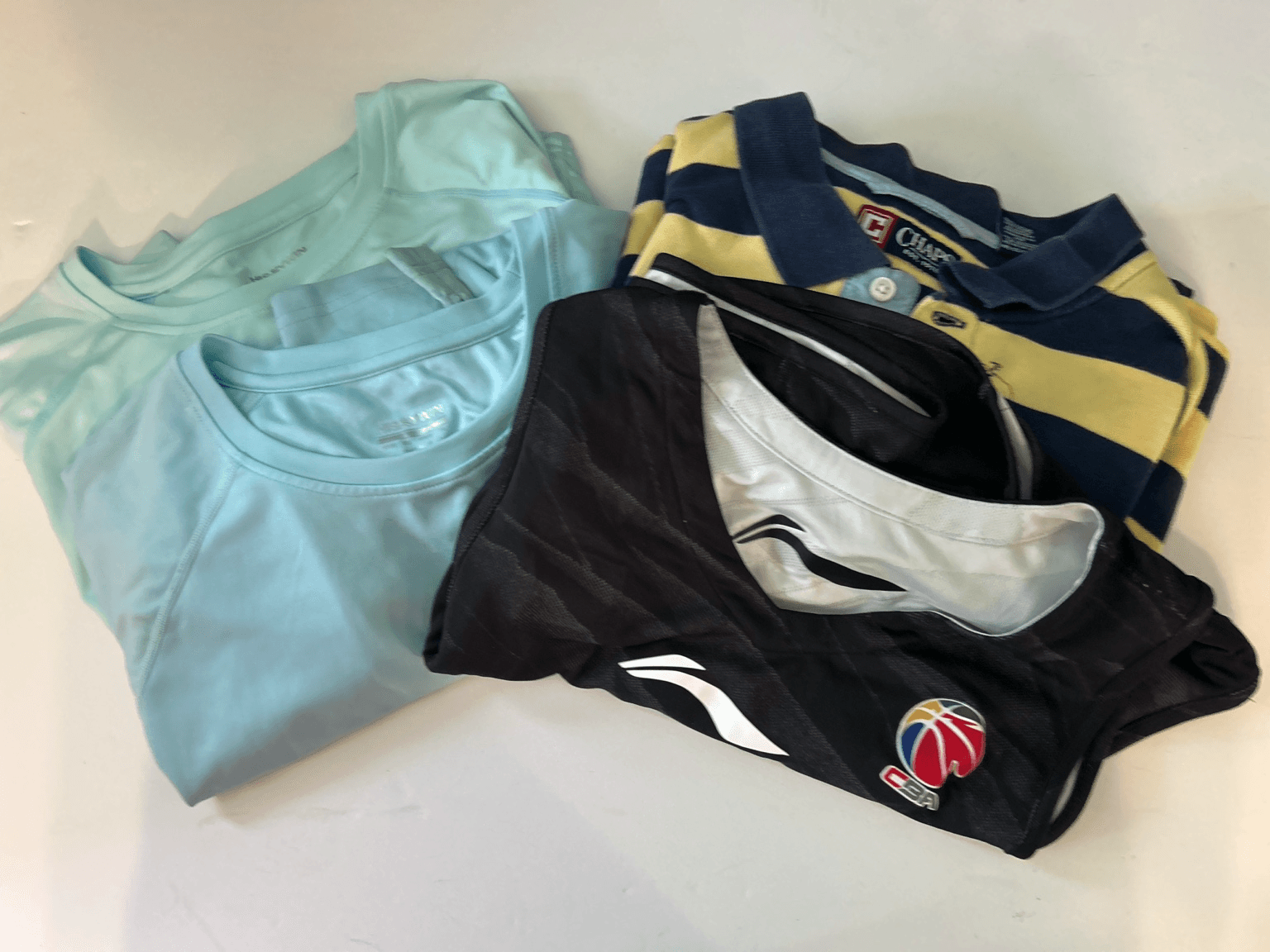 4 Pc Mixed Shirt Bundle Men’s XXL Chaps Athletic Tops - Image 1