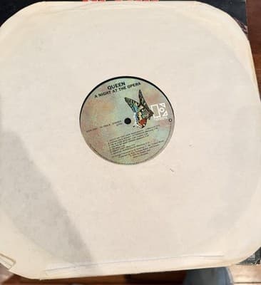 Queen a Night at the Opera Vinyl LP 1975 First Press Elektra No Cover - Thumbnail 3