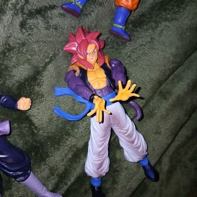 6 pcs Dragon Ball Z Figures Set: 7" Super Saiyan Goku Son Gokou Vegeta & Broly - Thumbnail 2