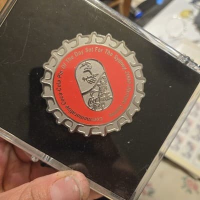 Sydney 2000 Olympic Games Coca Cola Pin Of The Day Limited Edition Of 3500 - Image 1