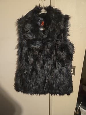 Adrienne Landau Women's Brown Faux Fur Vest Size Large NWT - Image 1