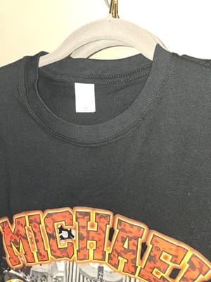 Michael Jordan Chicago Bulls GOAT Champion vtg retro style design Black T-Shirt - Thumbnail 2