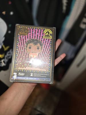 Funko Pop! Pin JIMI HENDRIX SE 2022 Authentic Walmart Exclusive - Thumbnail 2