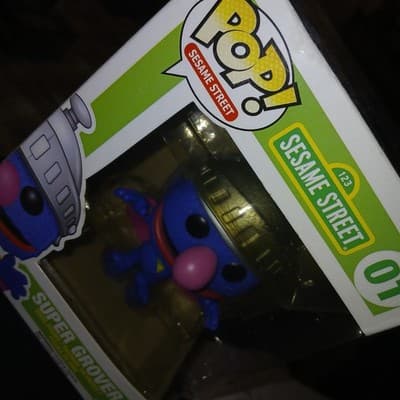 Funko POP! Television Sesame Street Super Grover #1 Vinyl Figure - Thumbnail 3
