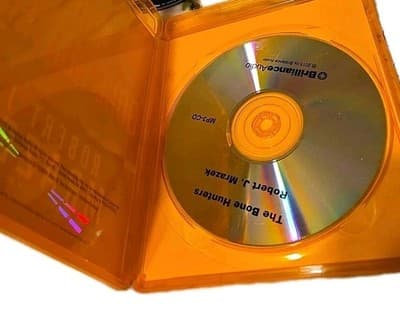 The Bone Hunters by Robert J. Mrazek (2015, MP3 CD, Unabridged) New - Thumbnail 3