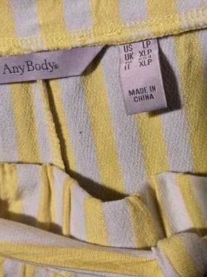 AnyBody Yellow & White Vertically-Striped Wide-Leg Capri Rayon Pants Size XL - Thumbnail 3