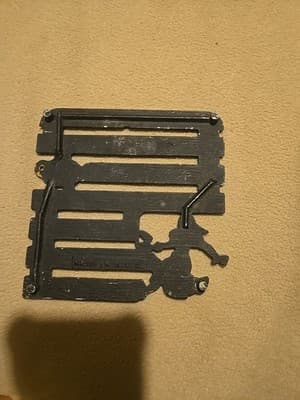 VINTAGE Kitchen Cooking Metal Trivet Wall Hanging Picture Plaque Art RARE - Thumbnail 2