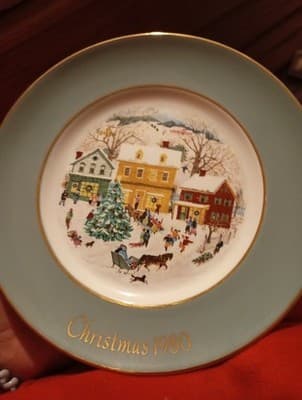 1980 Avon Christmas Plate Series Eighth Edition Country Christmas Vintage 8.5 in - Image 1
