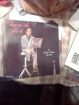 Sing to me Mr. C. - Image 1