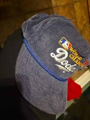 Corduroy 1988 Dodgers World Series Champs Amapro Hat UNIQUE YKK CLOSURE RARE - Thumbnail 3