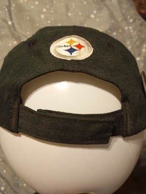 Vintage Steeler Hat & Pin - Thumbnail 3